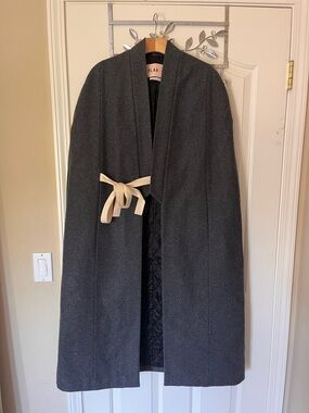 Long Cape - Gray Plan C